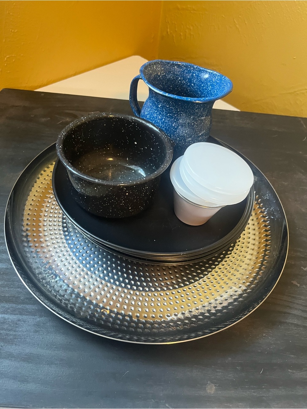 Camping dishes lot